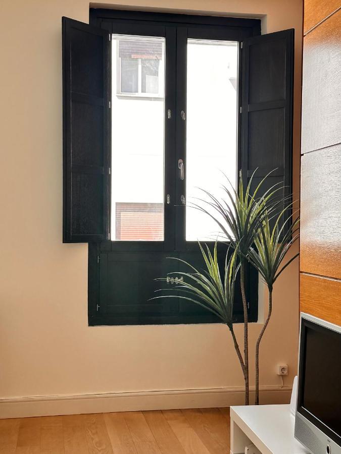 Penthouse Near Cathedral Private Rooftop Private Parking Sevilla Eksteriør bilde