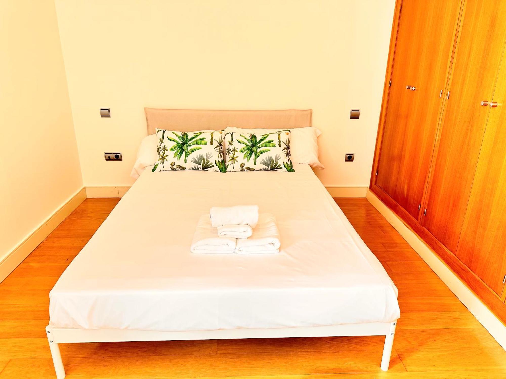 Penthouse Near Cathedral Private Rooftop Private Parking Sevilla Eksteriør bilde